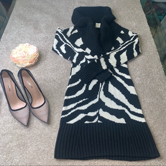 Marciano’ Cowl Neck Sweater - Picture 2 of 6